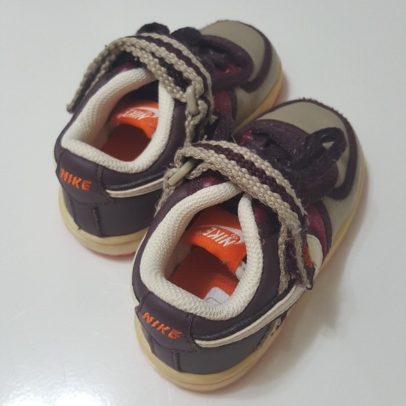 orange nike baby shoes